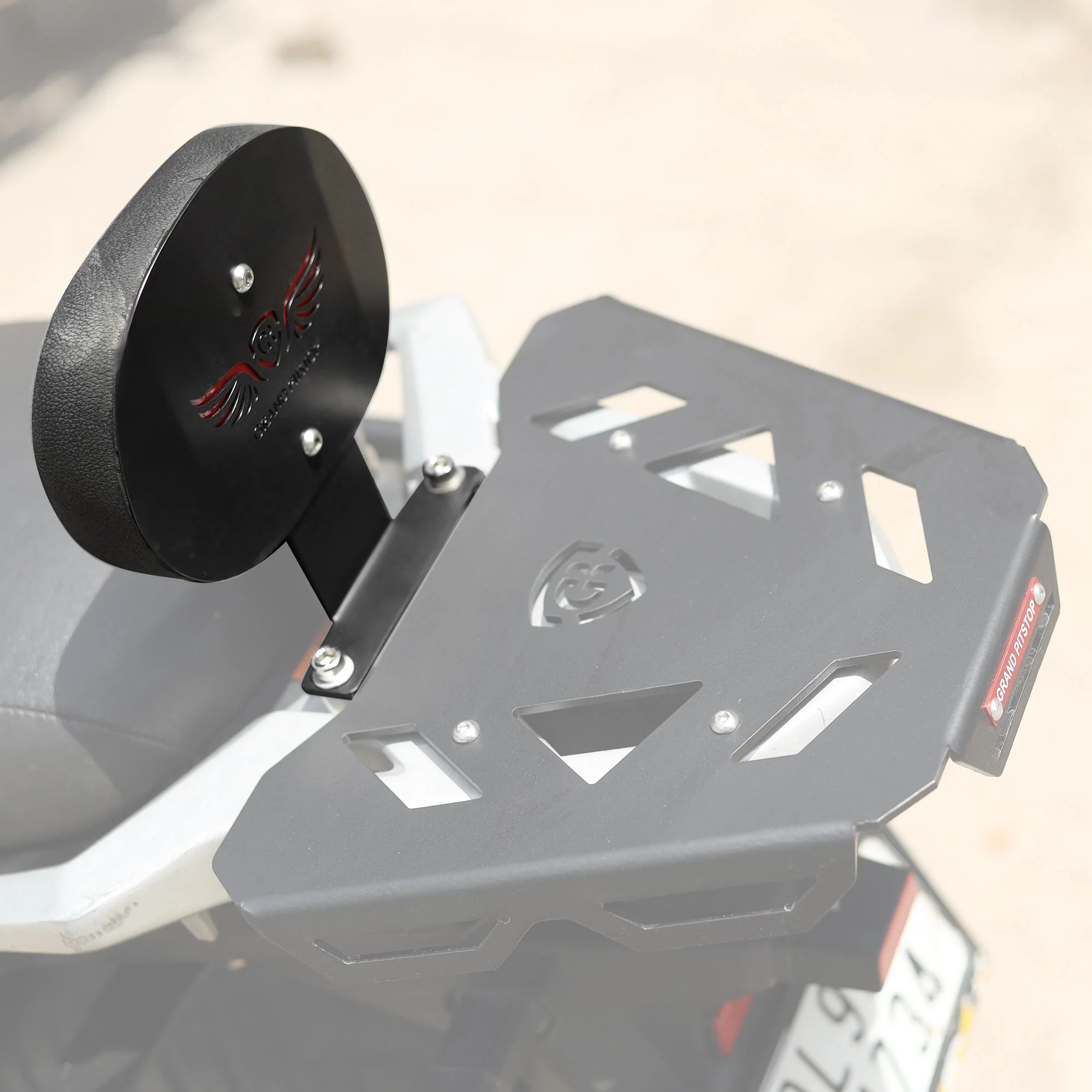 Backrest Stand for SUZUKI V-Strom - Black - Image 4