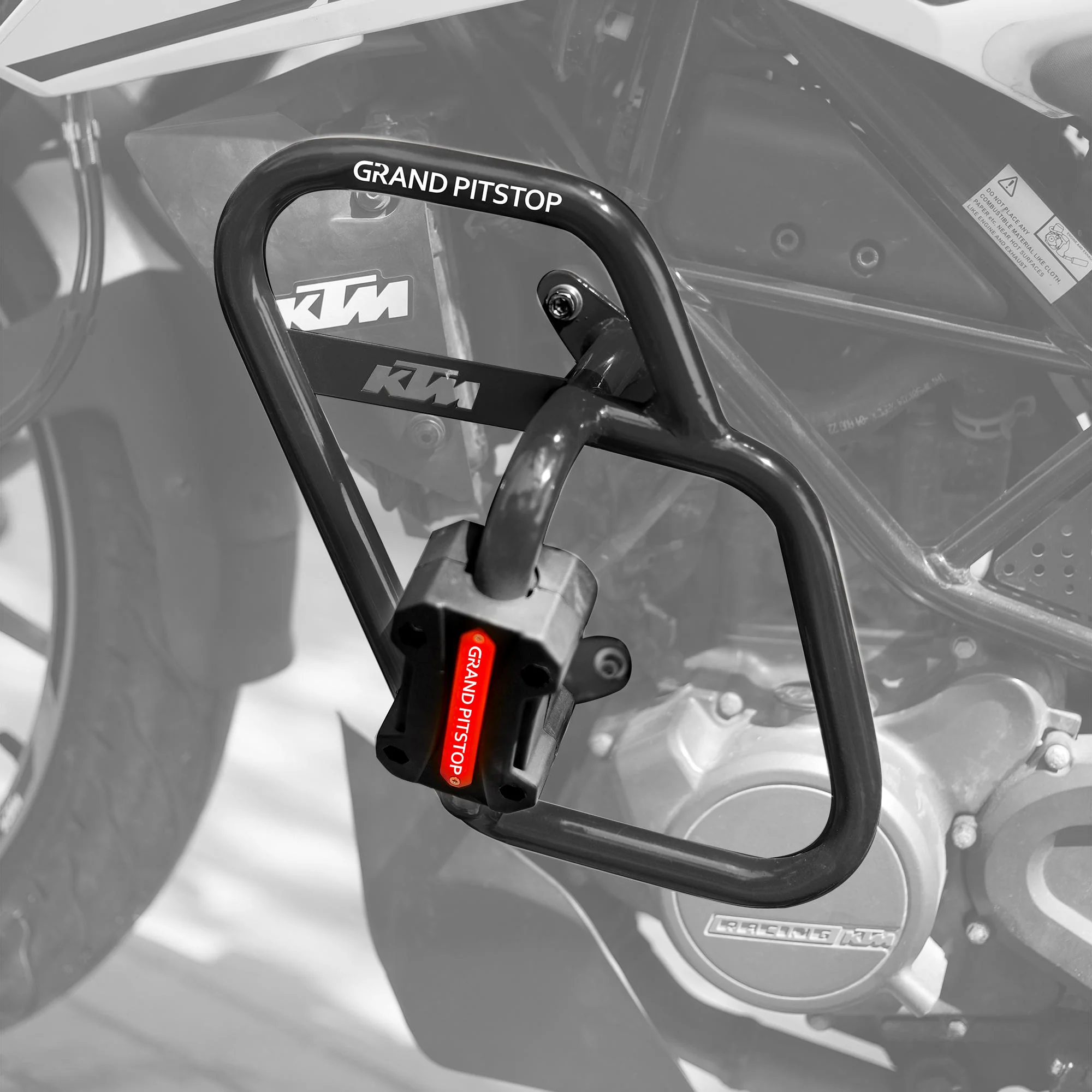 Crash Guard (Pair) for KTM 200 Duke Gen 2 - Black - Image 5