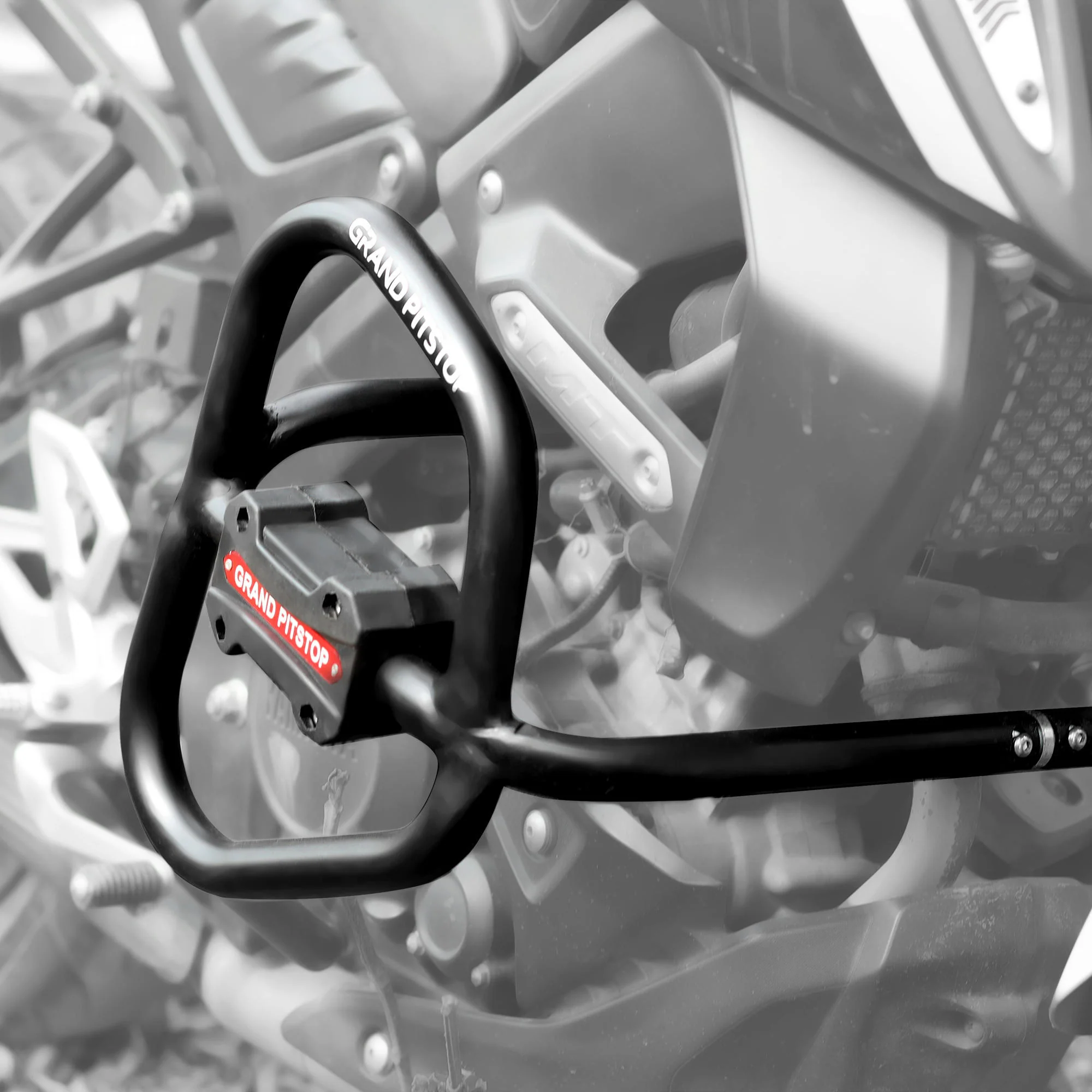 Crash Guard (Pair) for Yamaha MT15- Black - Image 6