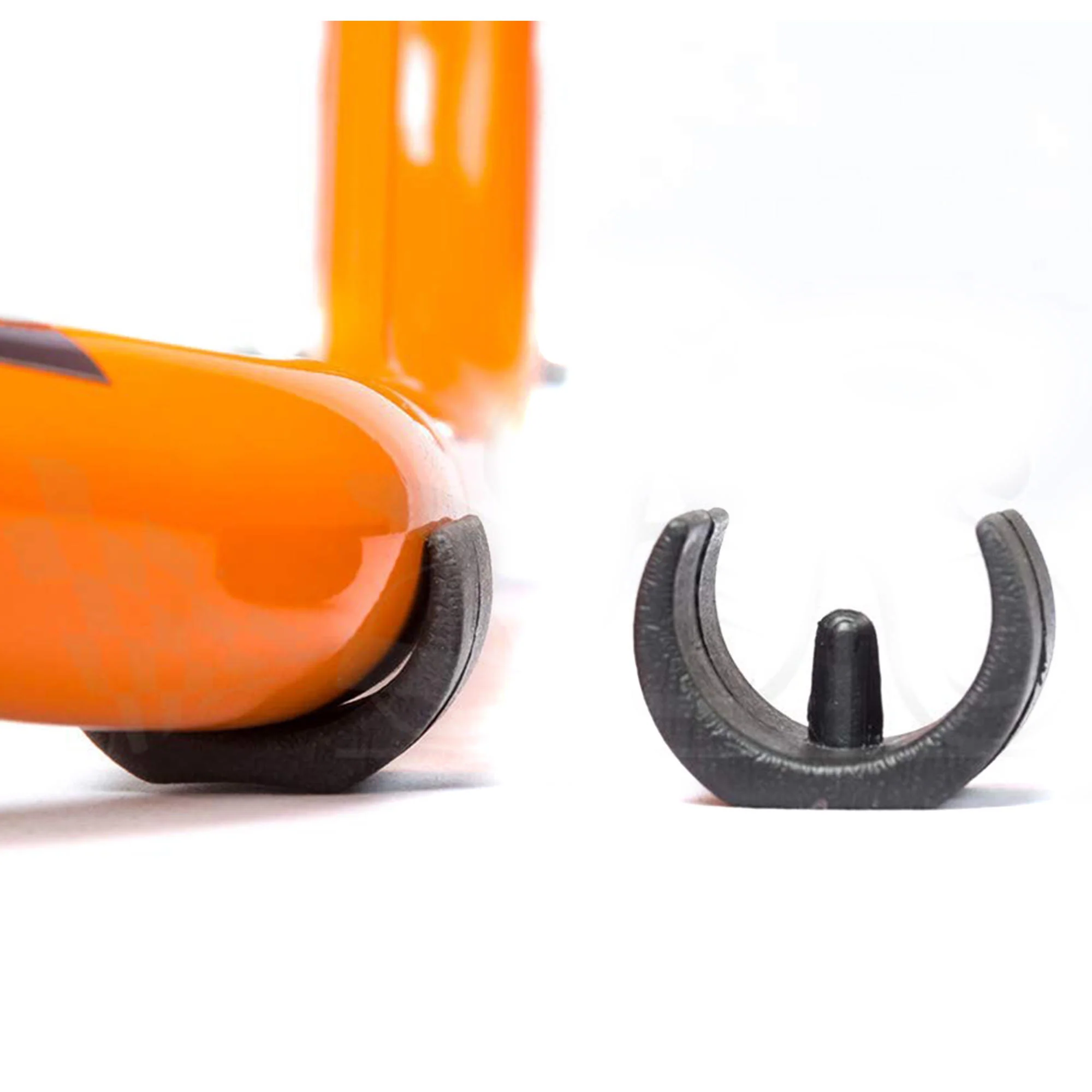 Dismantlable Rear Paddock Without Skate Wheels (upto 185 kg) - Orange - Image 11