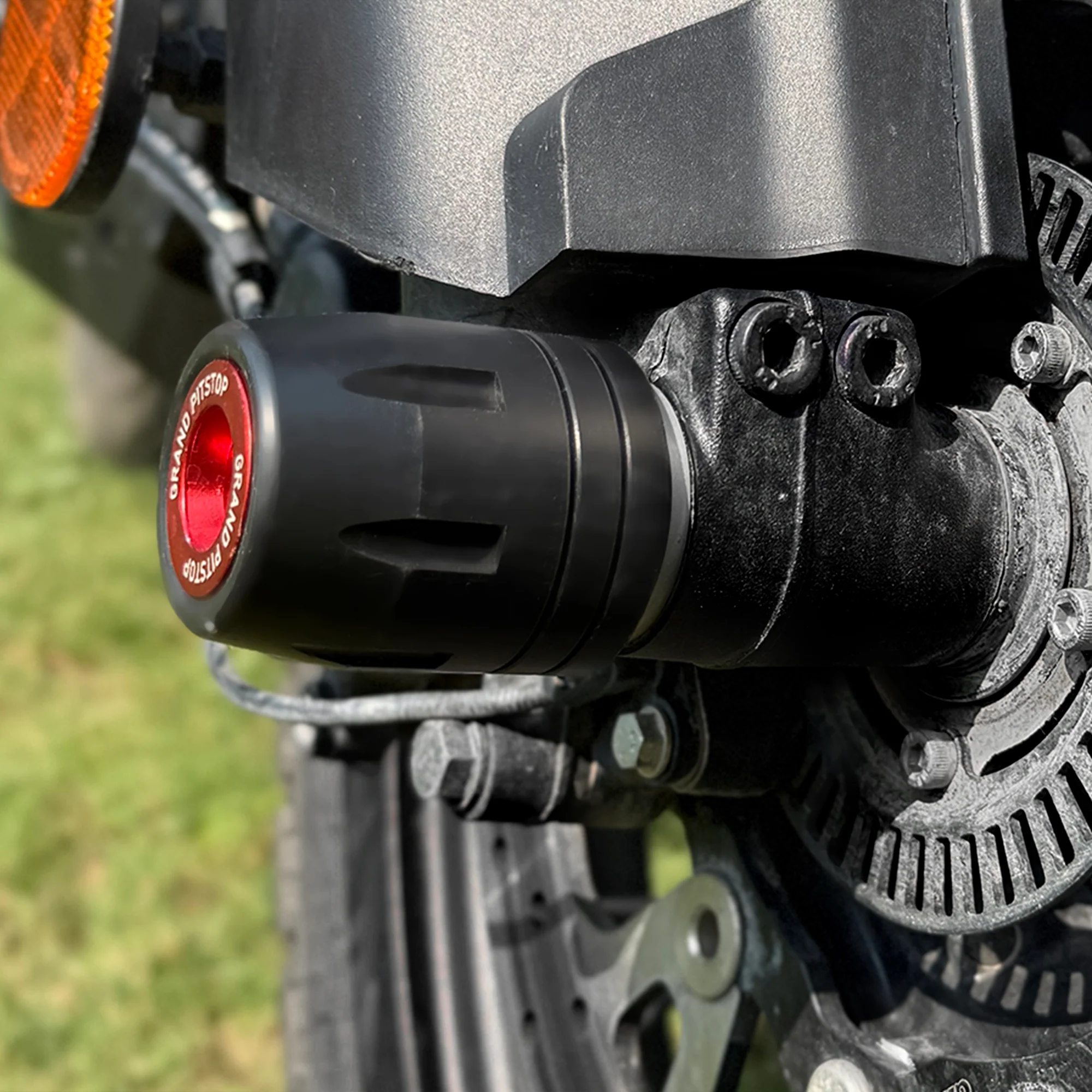 Front Fork Slider for KTM 390/250 ADVENTURE/X (2025) - Image 3