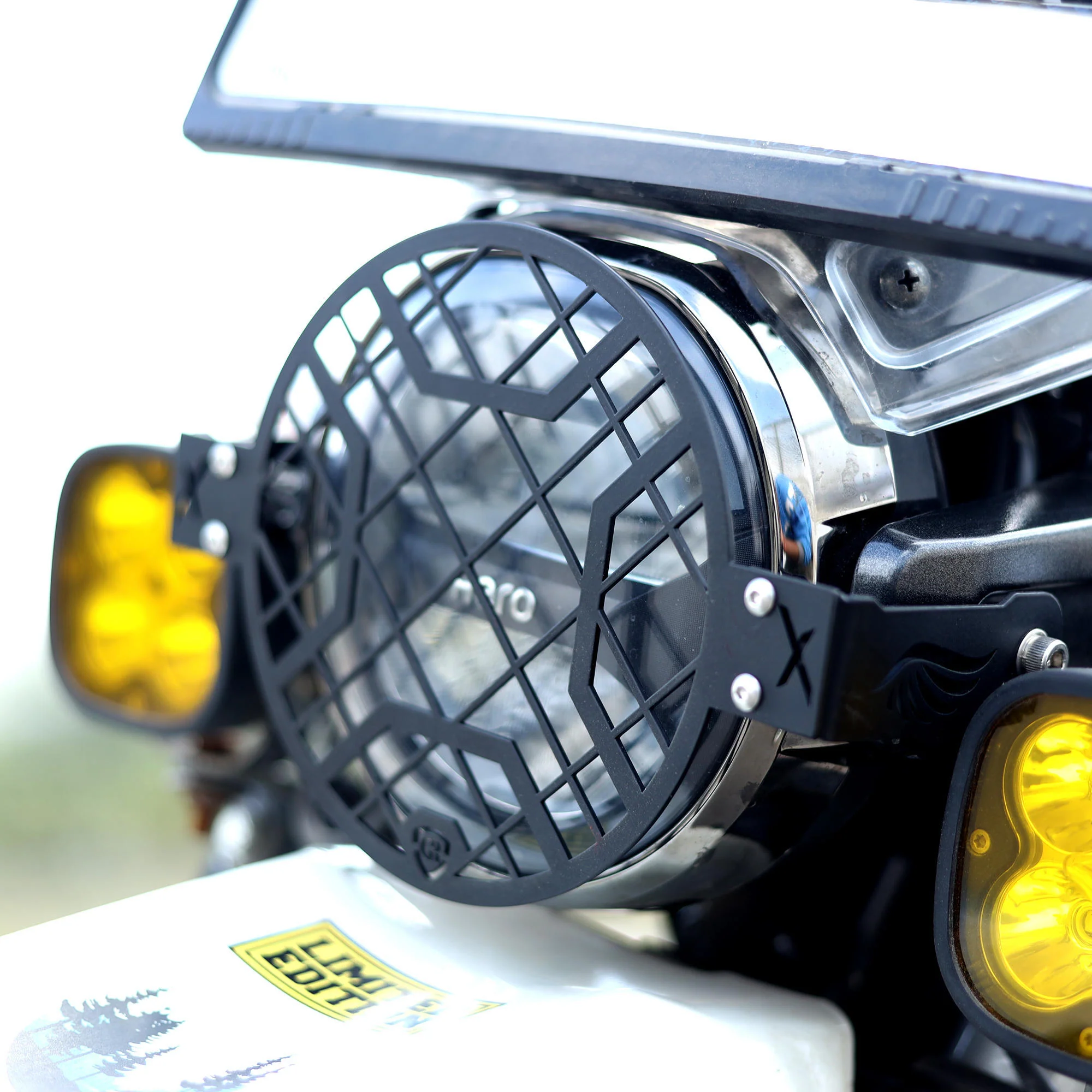 Headlight Grill for Hero Xpulse 200 and Xpulse 400 - Black - Image 5